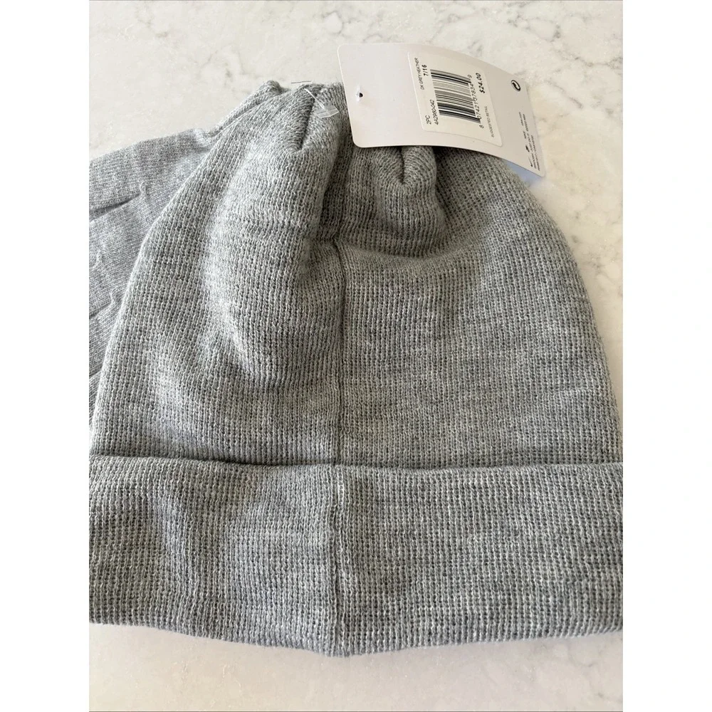 NIKE Girls Youth 7/16 2 Piece Fold over Futura Beanie Hat Gloves Set Gray‎ Pink